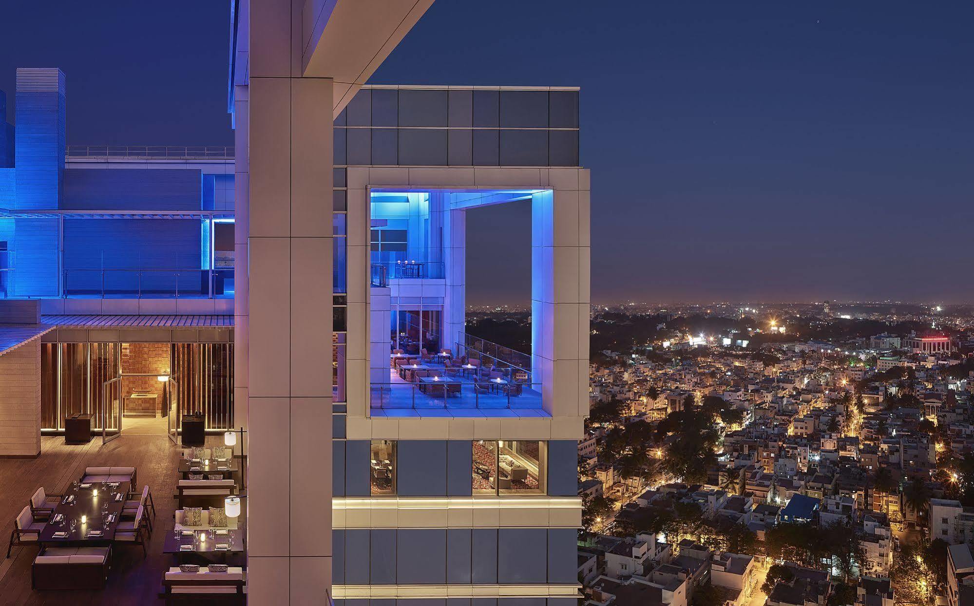 होटल Shangri-la 5*